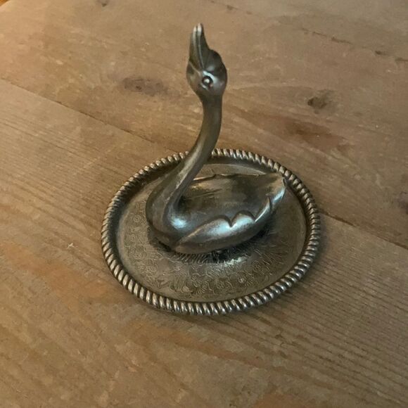 Antique ring swan trinket dish - Picture 2 of 5